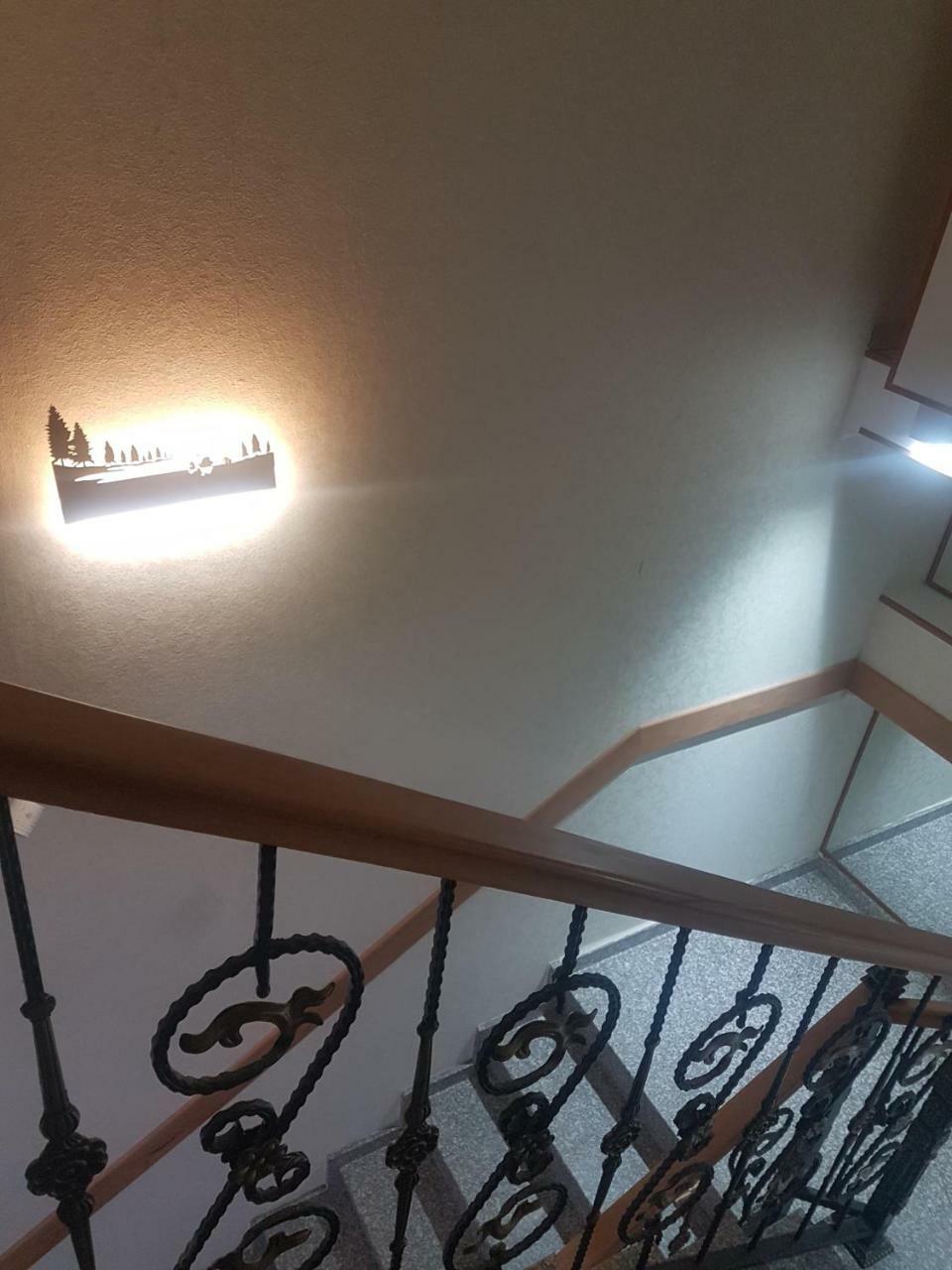 Hotel Leader Tbilisi Ngoại thất bức ảnh